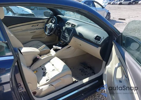 2010 Volkswagen Eos Komfort z USA, uszkodzony, nr VIN WVWBA7AH0AV011877